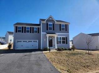 336 Sanctuary Dr, Hedgesville, WV 25427