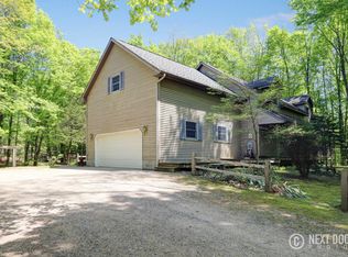 708 N Osborn Ave, White Cloud, MI 49349