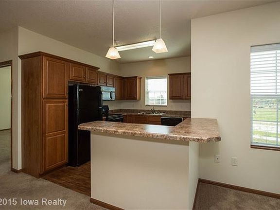 5th image of 600 E Hillcrest Ave Unit 210