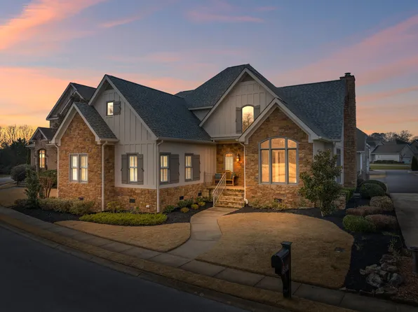 8556 Gentle Mist Cir, Ooltewah, TN 37363