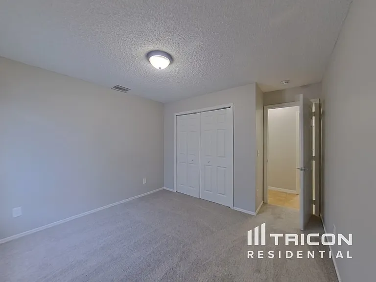 10440 Coconut Grove Ln — Photo 14