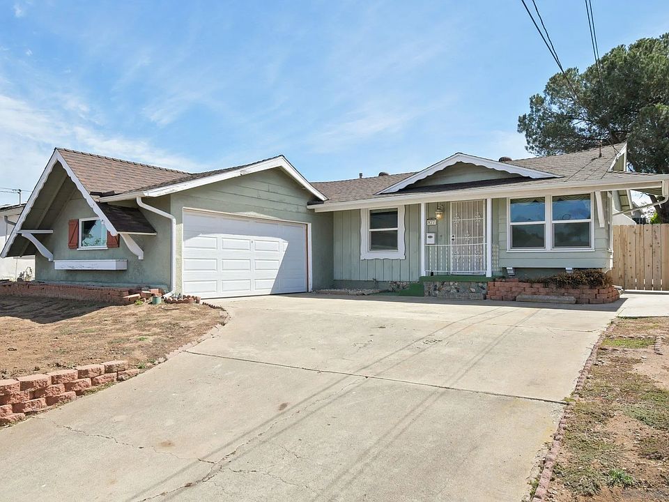 1st image of 877 Alveda Ave