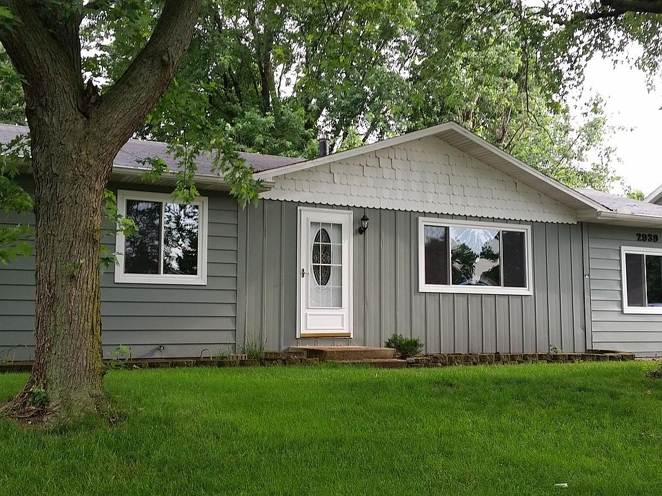 1st image of 2939 Colonial Dr