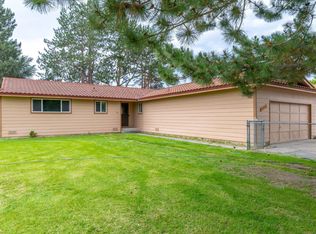 10016 Locust Ln, Pasco, WA 99301