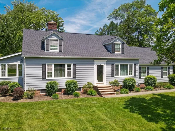 28449 Pike Dr, Orange, OH 44022