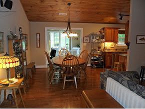 4th image of 35 Shallowbrook Ln #X