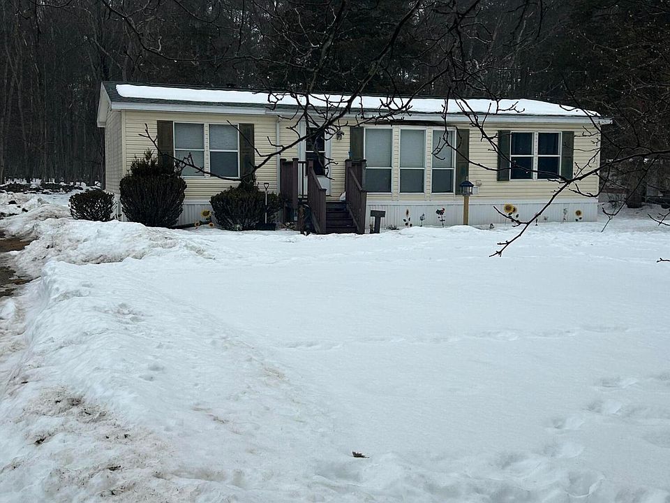 1st image of 15 Barry Lane