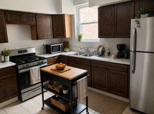 7843 S Burnham Ave #2A, Chicago, IL 60649