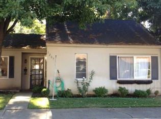 1207 49th St, Sacramento, CA 95819