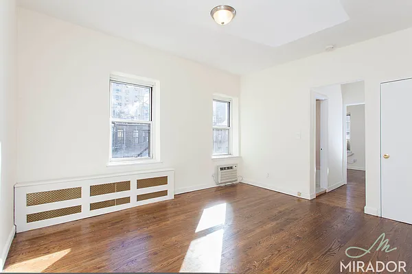 Rented by Mirador Real Estate | media 2