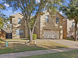 649 Nemitz St, Crowley, TX 76036