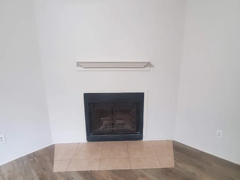 6909 Hyland Cir — Photo 3