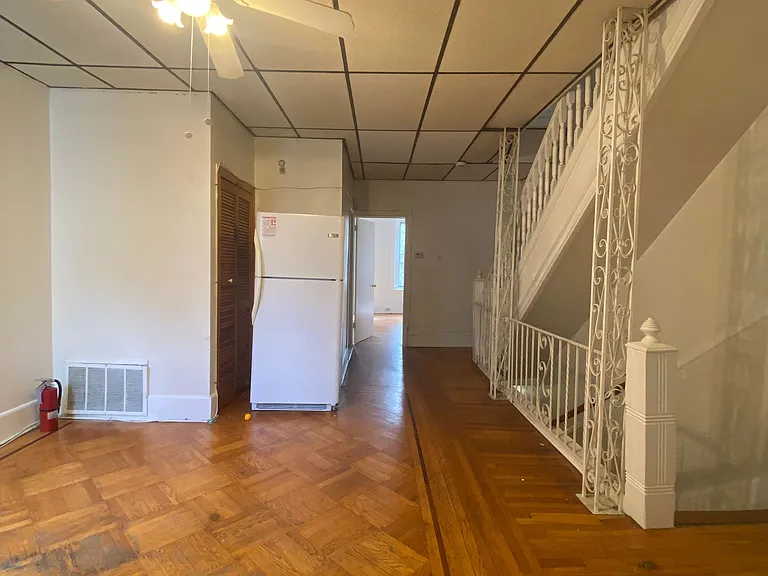 3713 Spring Garden St — Photo 7