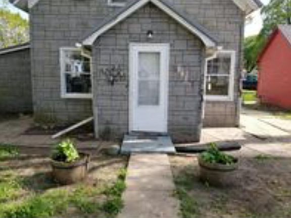 2nd image of 507A Durant St