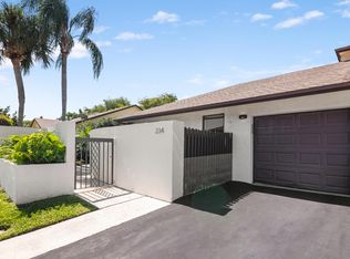 234 SW 28th Ave, Delray Beach, FL 33445