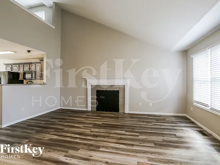5802 Wellbrid Dr — Photo 3