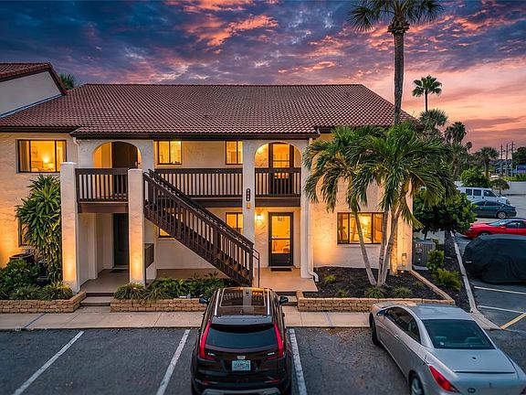 4th image of 1634 STICKNEY POINT ROAD #34-202