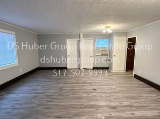 2588 Haslett Rd, Okemos, MI 48823