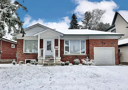 43 Firwood Cres Photo 1