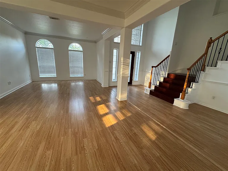 6311 Auburn Terrace Ct — Photo 6
