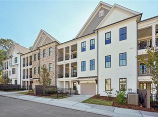5028 Shirley Oaks Dr #284, Peachtree Corners, GA 30092