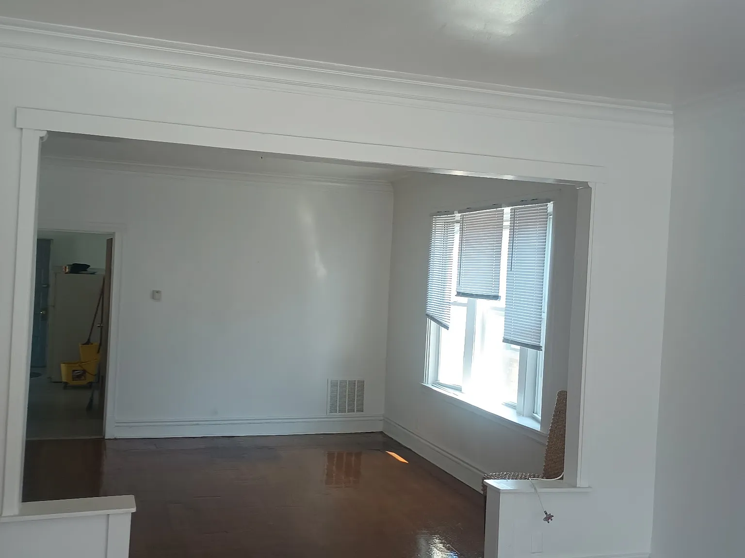 2 bed, 11 sqft, $1,200 — Photo 4