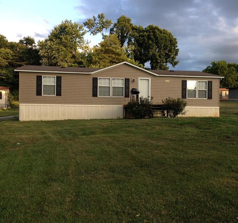 2nd image of 8540A Foust Dr