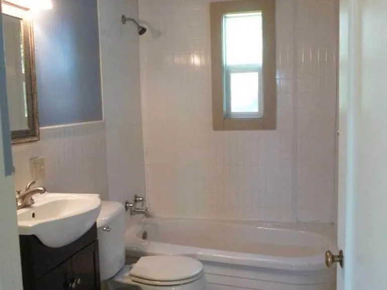 1001 S Pacific St — Photo 11