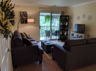 709 Ridgeside Dr APT J, Ballwin, MO 63021