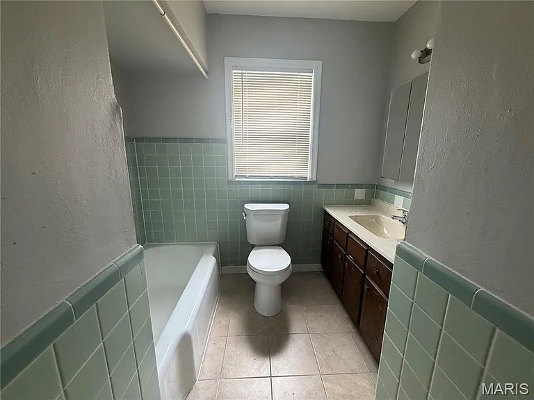 9413 Corregidor Dr — Photo 8