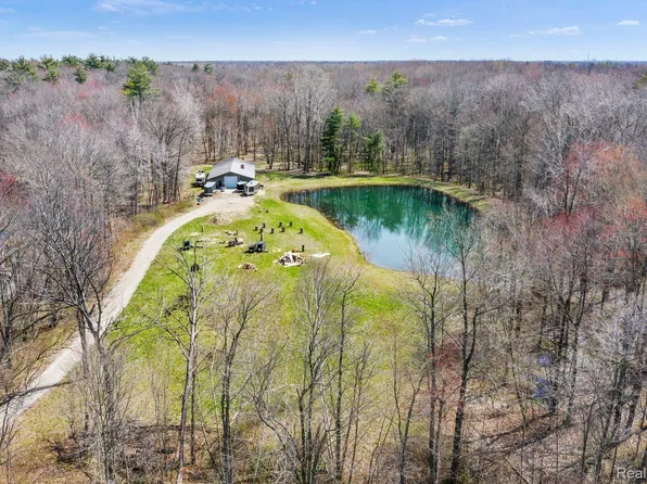 2149 Werner Rd, Columbus, MI 48063