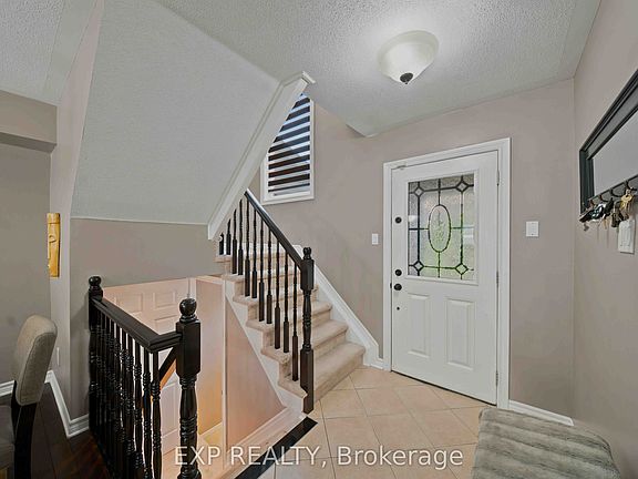 2nd image of 3108 Burritts Rapids Pl