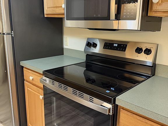 5th image of 432 Old Chatham Road APT 411