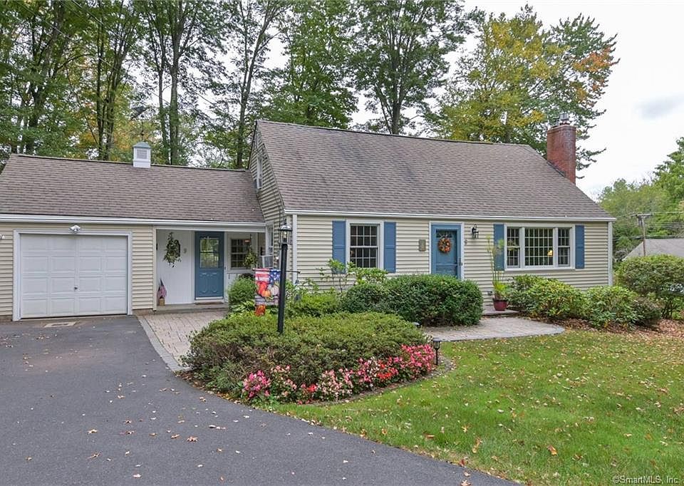 1st image of 9 Cricket Ln