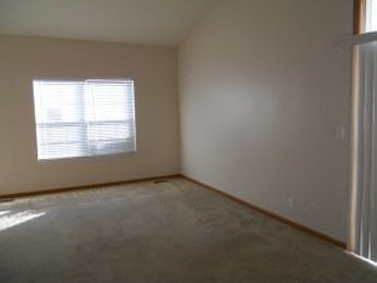 4th image of 2236 Rebecca Cir