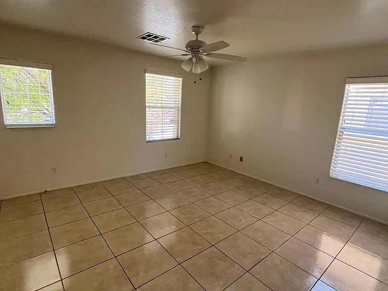 1265 Orchard View St — Photo 7