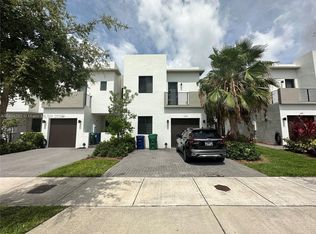 474 SW 91st Ct, Miami, FL 33174