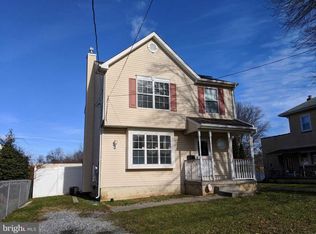 113 W Browning Rd, Bellmawr, NJ 08031