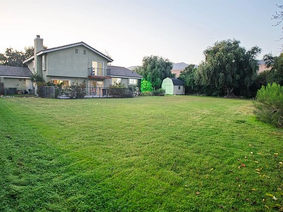 2nd image of 1942 3rd Ave