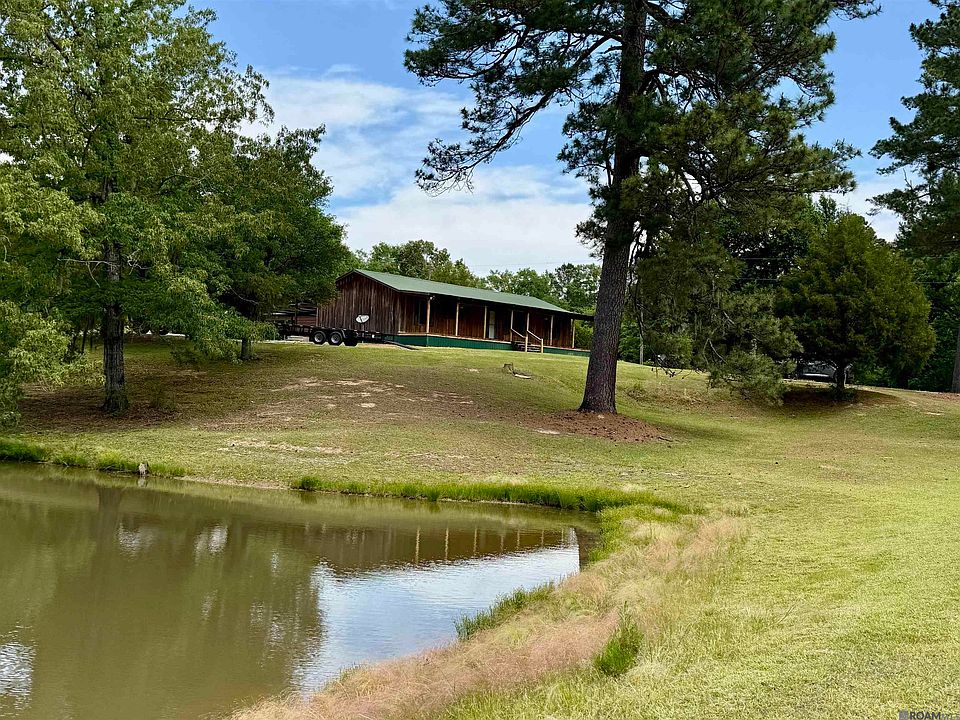 1st image of 1781 Tom Crum Rd
