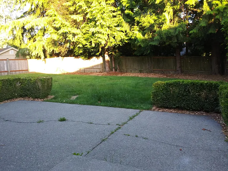 4421 SE 4th St — Photo 8