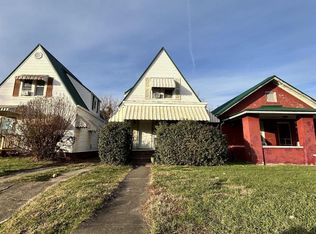 2736 5th Ave, Huntington, WV 25702