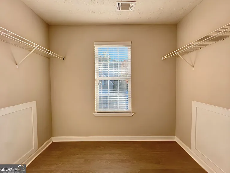 2751 Spence Ct — Photo 45