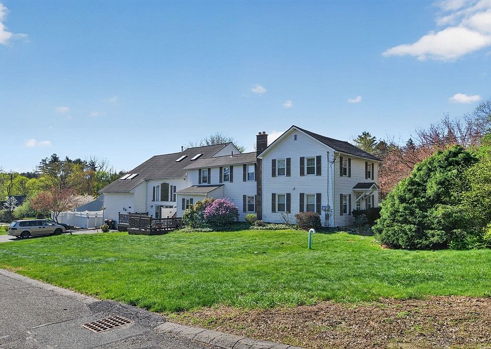 1st image of 67 Amherst Rd #67