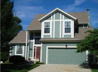 1025 N Clinton St, Olathe, KS 66061