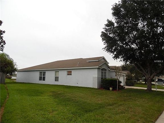 4th image of 27523 Sugar Loaf Dr