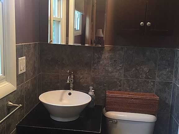 Bathroom in bedroom #1
