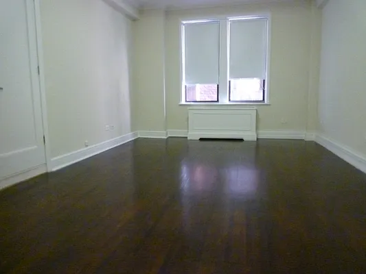Rented by Stonehenge NYC LLC | media 1
