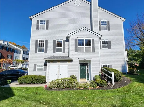 10 Willow Drive, Nanuet, NY 10954