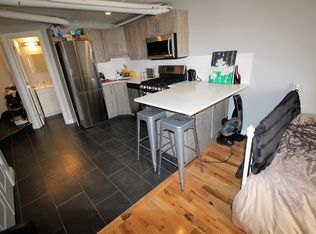207 Charlotte Street, Ottawa, ON K1N 8K8
